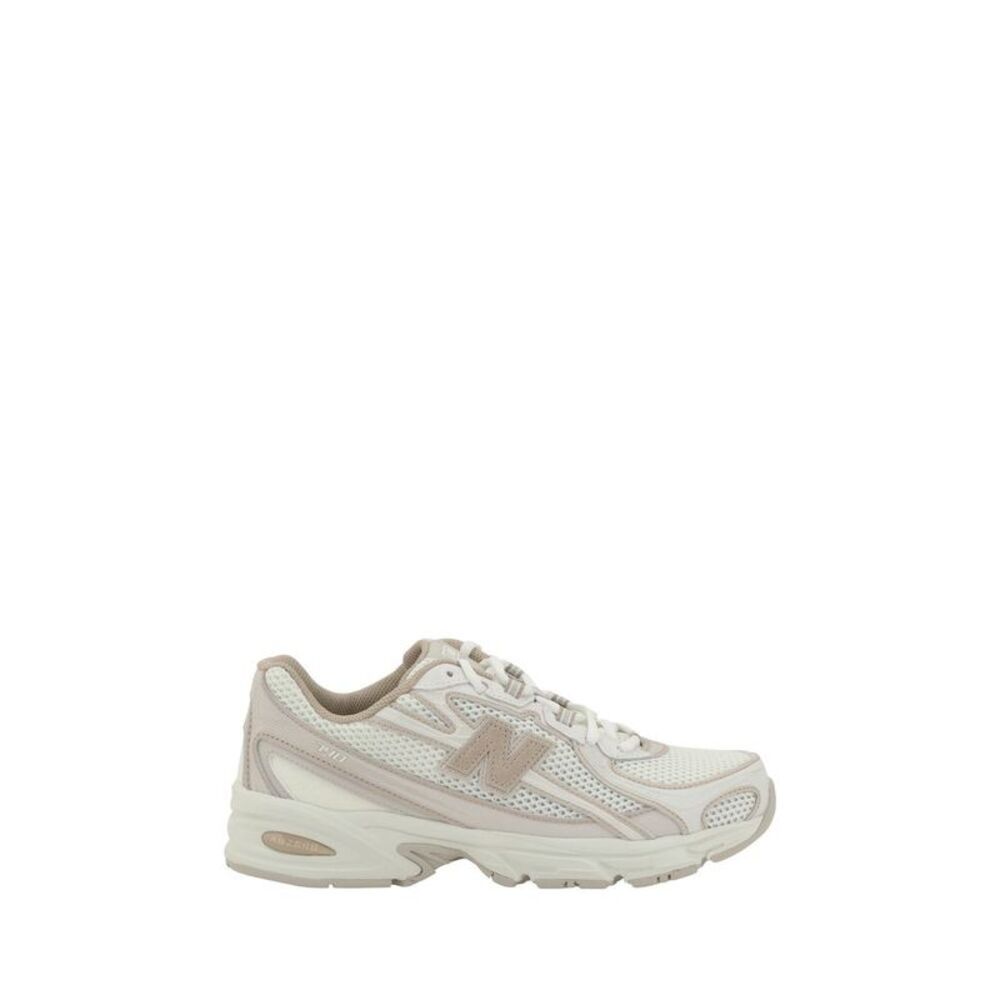 New Balance White Fabric Athletic Women's Sneakers